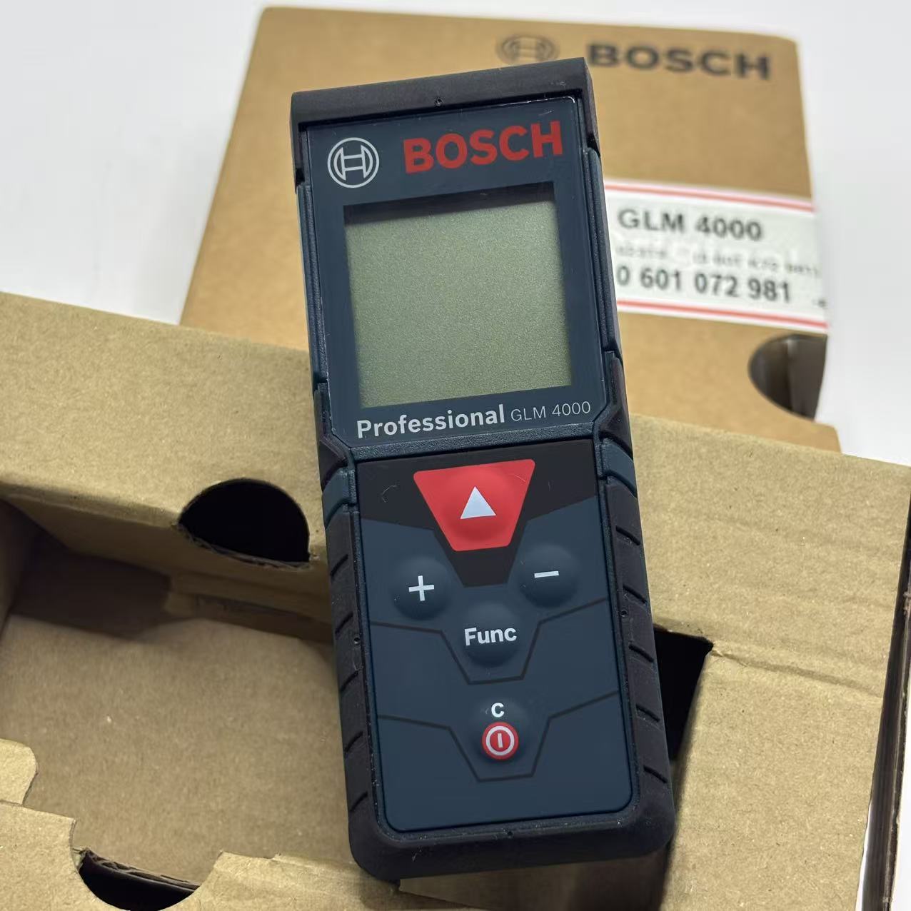 Tape Measure - Télémètre laser numérique BOSCH GLM 4000,